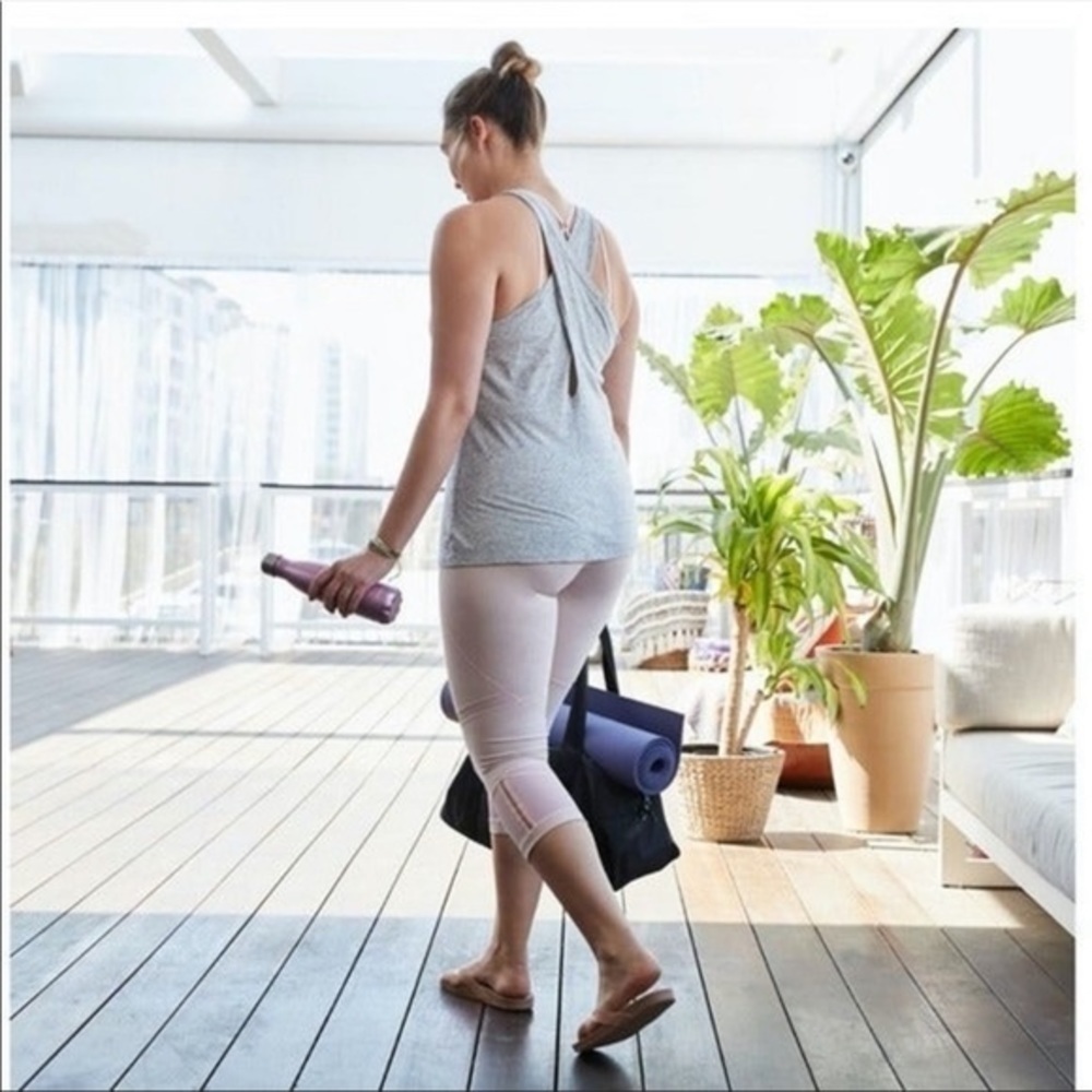 Calia Filament Capris Blush Peach Whip Heather Leggings